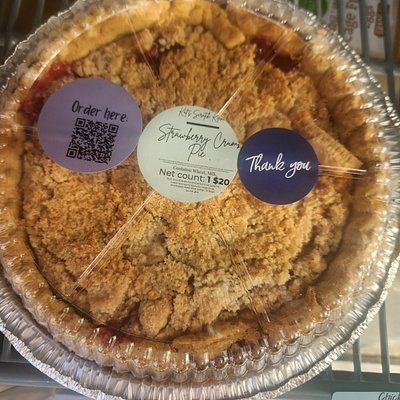 Strawberry Crumb Pie 9inch
