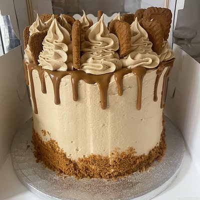 Custom 4 Layer Sponge Cake  