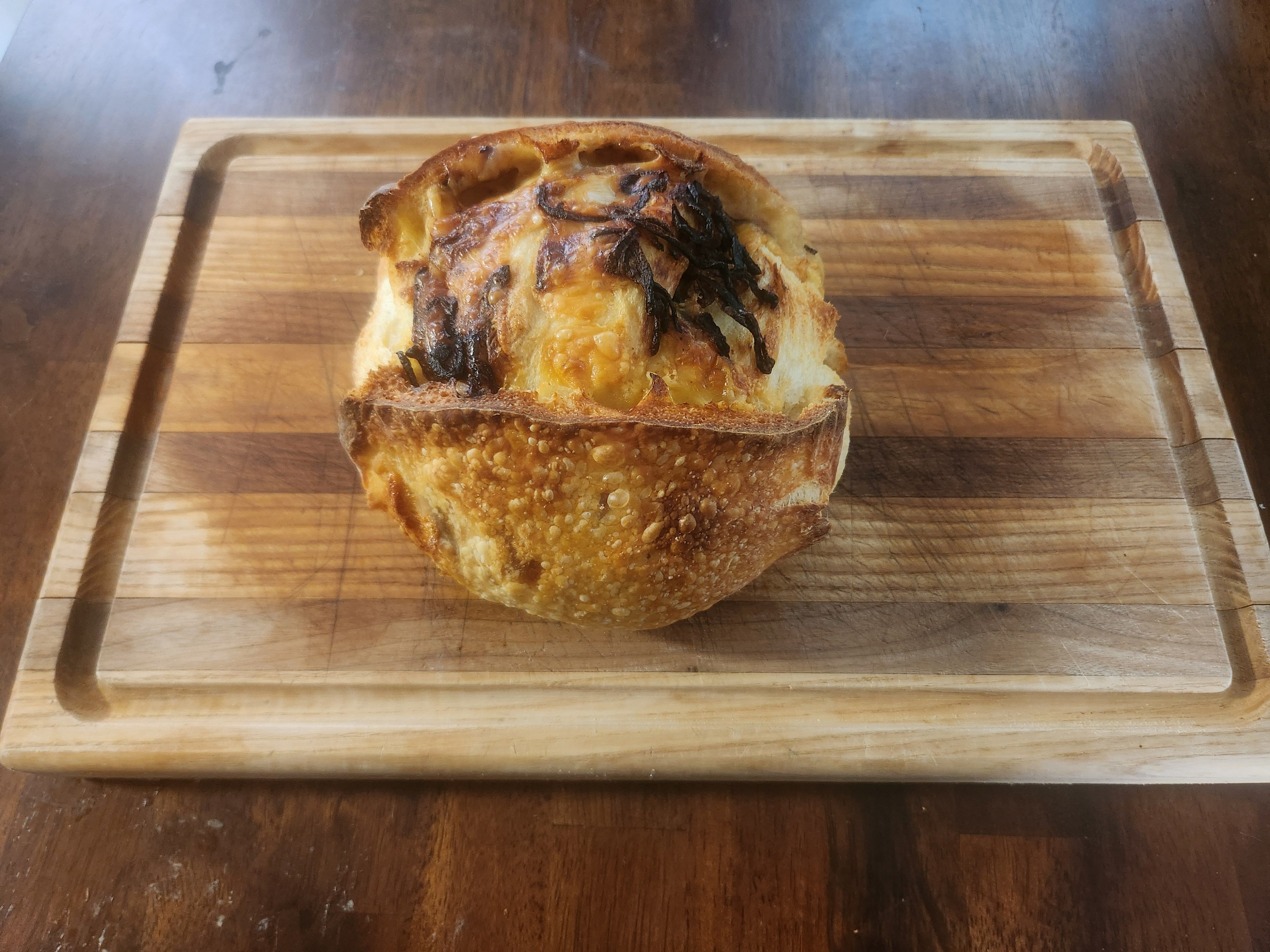 Caramelized Onion and Gouda 