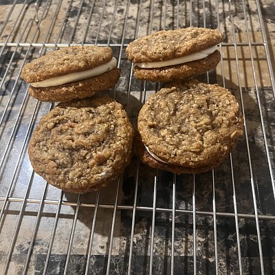 Oatmeal Cream Pie Cookie (each)