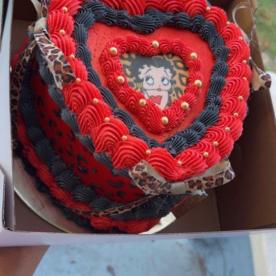 Heart Cake 
