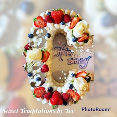 Letter or Number cakes