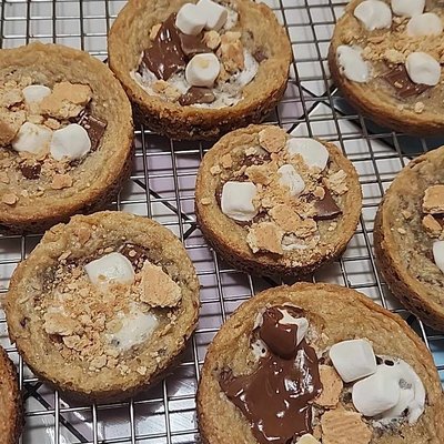 Campfire S'mores Cookies