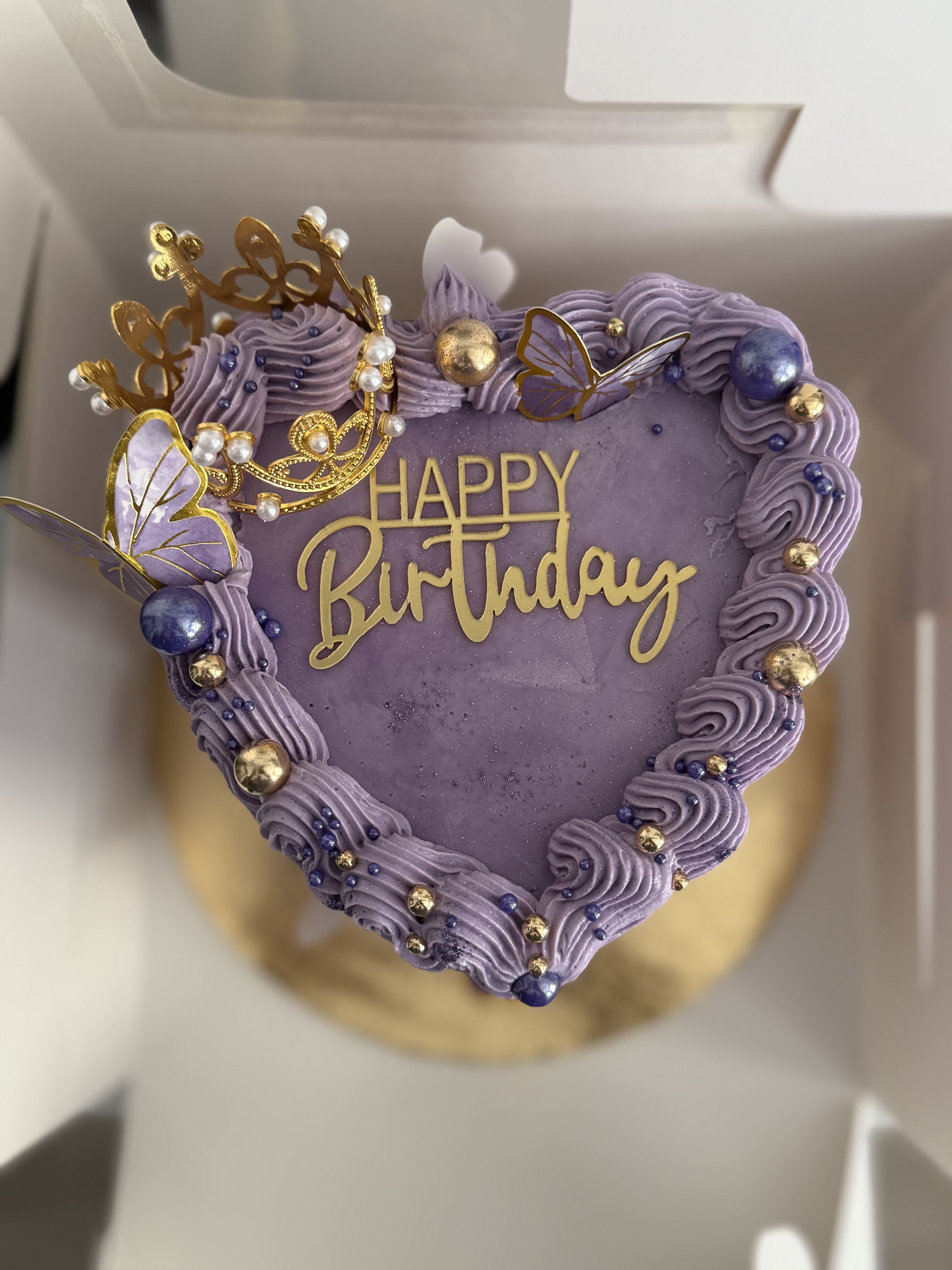 Heart Shaped Cake 