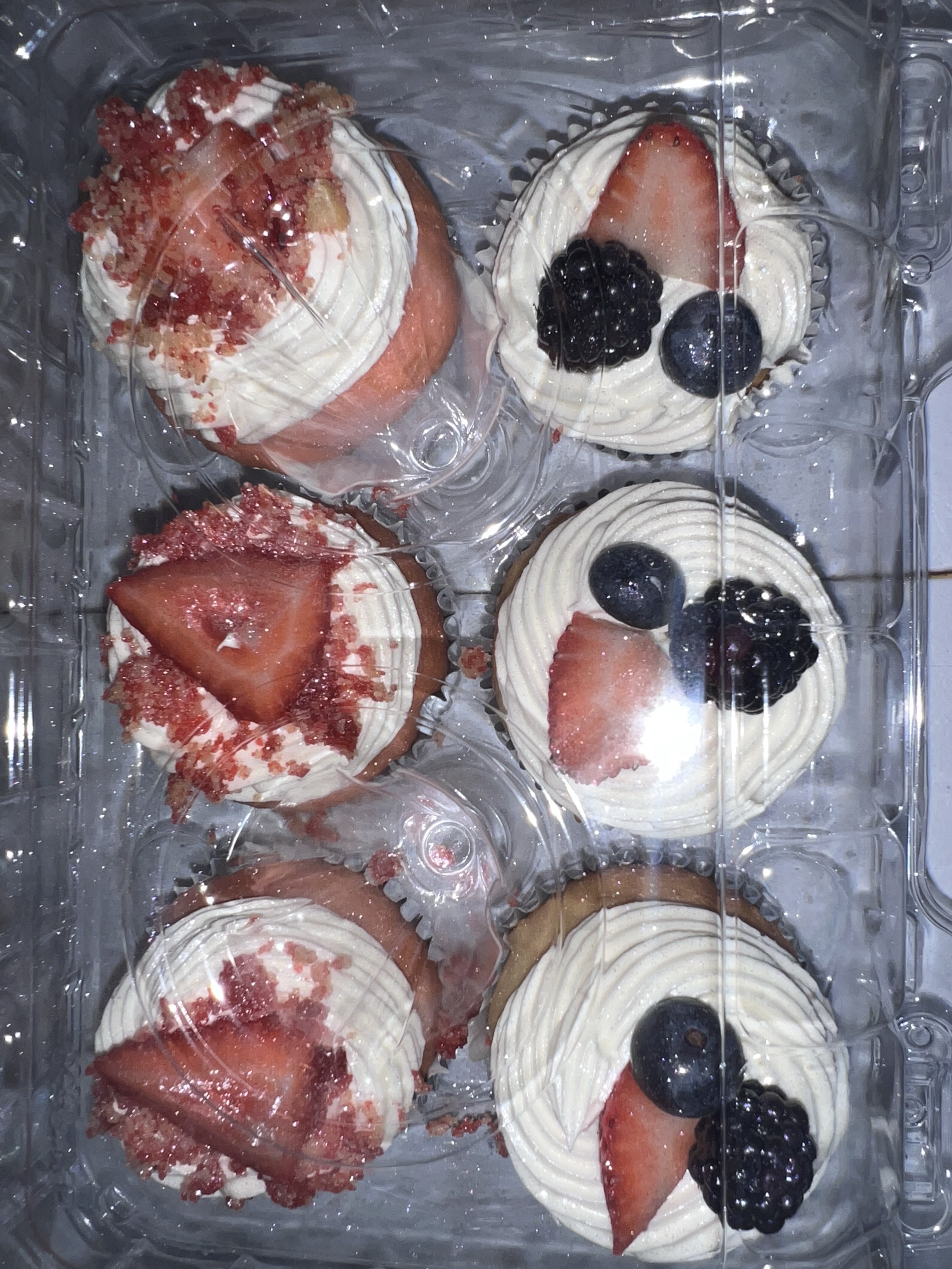 Build Your Own 🧁 (Sold By The Dozen)