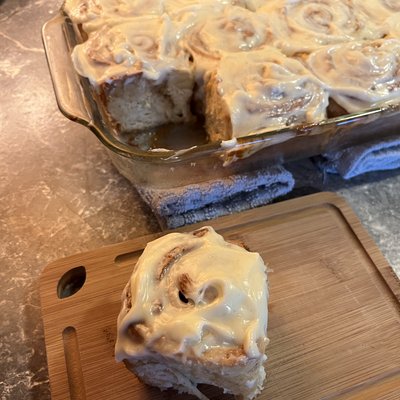 Gluten Free DAIRY FREE Cinnamon Rolls (6)