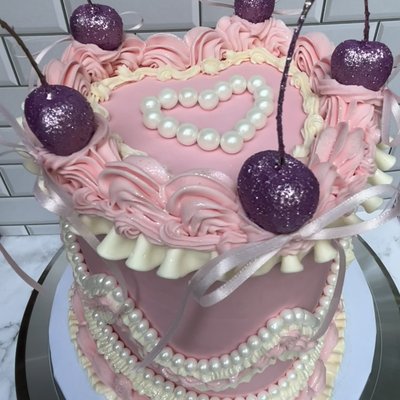 6” Heart Cake