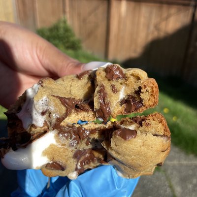 Ooey Gooey Cookie