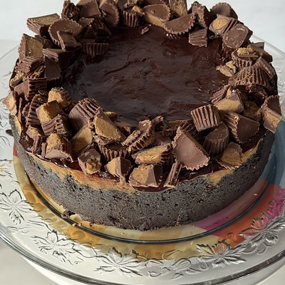 Reese’s Peanut Butter Cheesecake