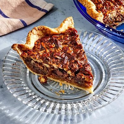 Chocolate Bourbon Pecan Pie