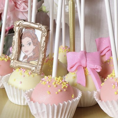 Custom Cakepops (dozen)