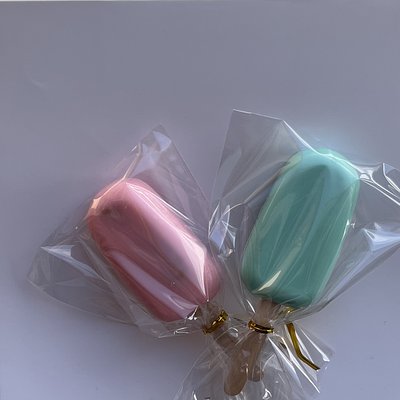 Cakesicles