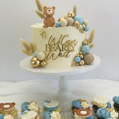 8 Inch Single Tier 3 Layer Cake (18-20 Servings)