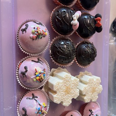 Cocoa Bombs 