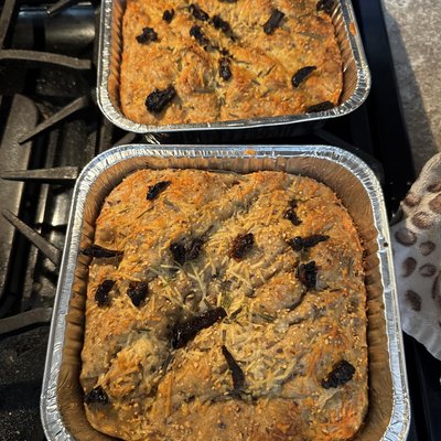 Whole wheat Focaccia w/ Garlic, Parmesan and Sundried Tomatoes