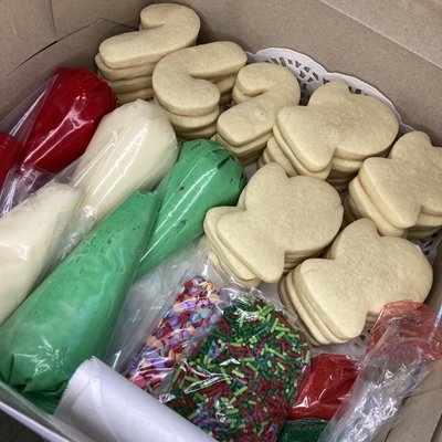 Holiday DIY Cookie Decorating Kit