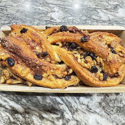Cinnamon Walnut Babka
