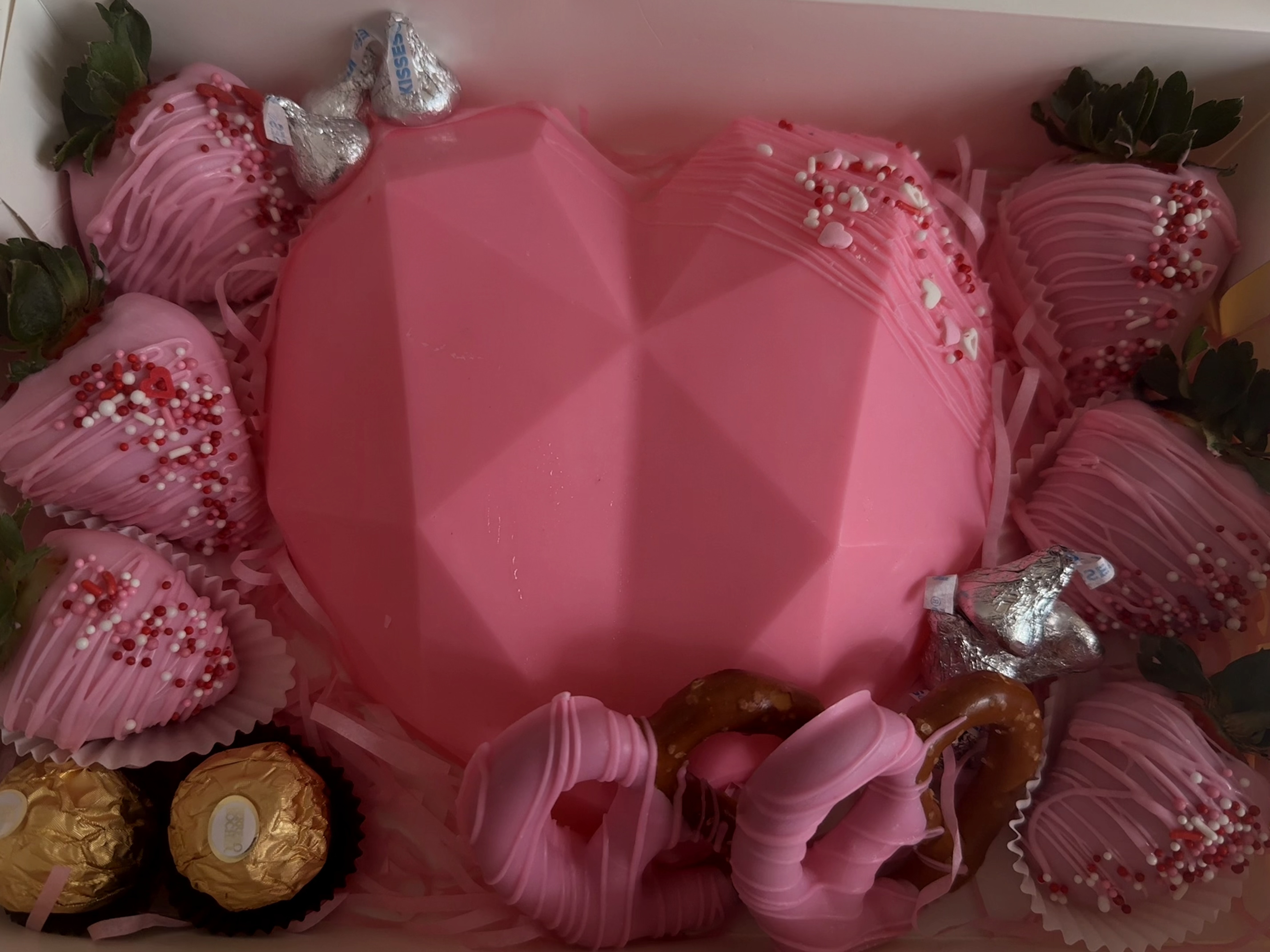 Chocolate Breakable Heart Set