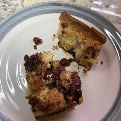 Sour Cream/Choc Chip/ Pecan Coffee Cake