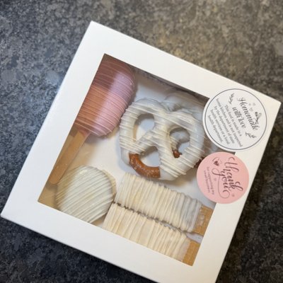 treat sampler Box 