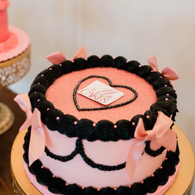 Custom Cakes