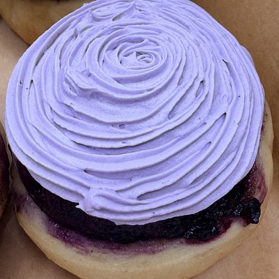 Lemon Kissed Blueberry Rolls (Box of 4)