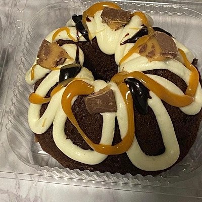 Nothing “Bundt” Luv Cake (Chocolate/ Turtle)