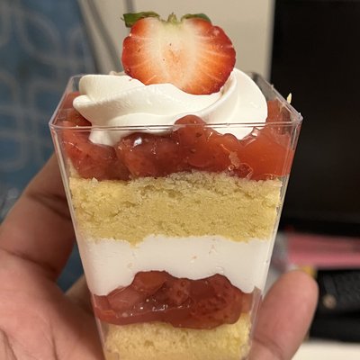 Strawberry Shortcake Shooters