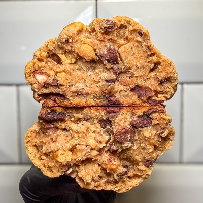 MEGA: Cookie Doughverload 🍪 