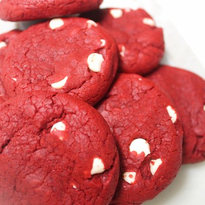 Red Velvet White Chocolate
