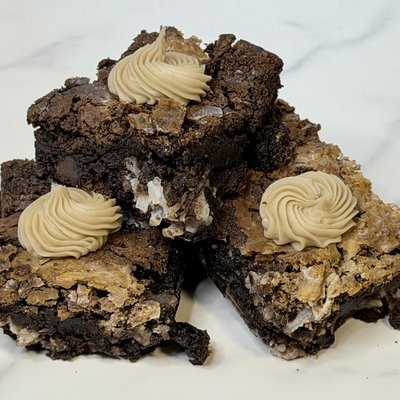 Fudgy Coconut Macaroon Brownie