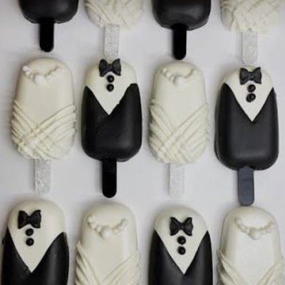 Cakesicles (One Dozen)