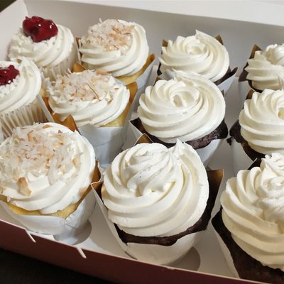 One Dozen Cupcake Sampler