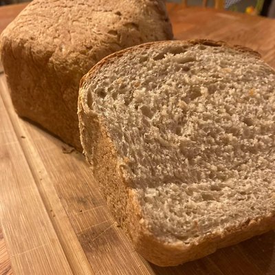 Sourdough Honey Wheat Sandwich Bread 