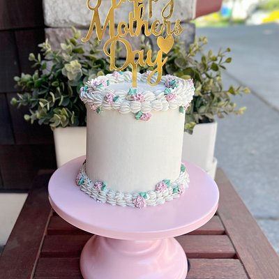 4” Cake (6-8 Servings)