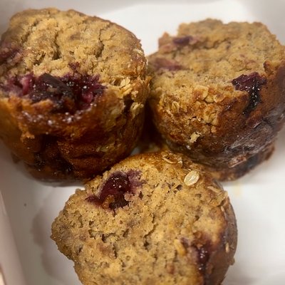 Cherry 🍒 Almond Bundt Cake (3 slices)