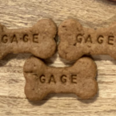 12 Sm Dipped/iced/stamped Dog Bones