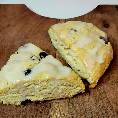 Lemon Blueberry Scones (4ct)