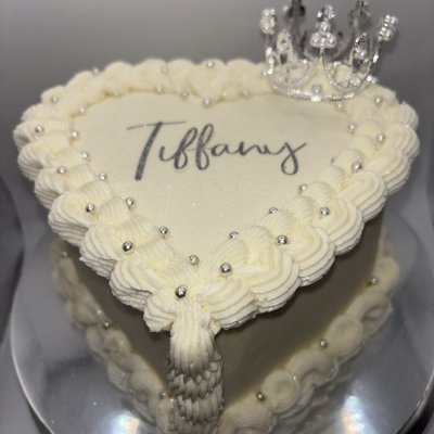 6 Inch Heart Cake 