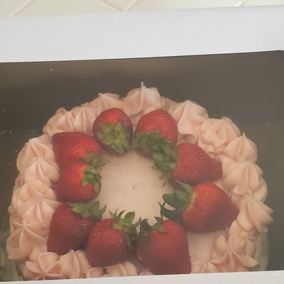 Fresh Strawberry Cakes