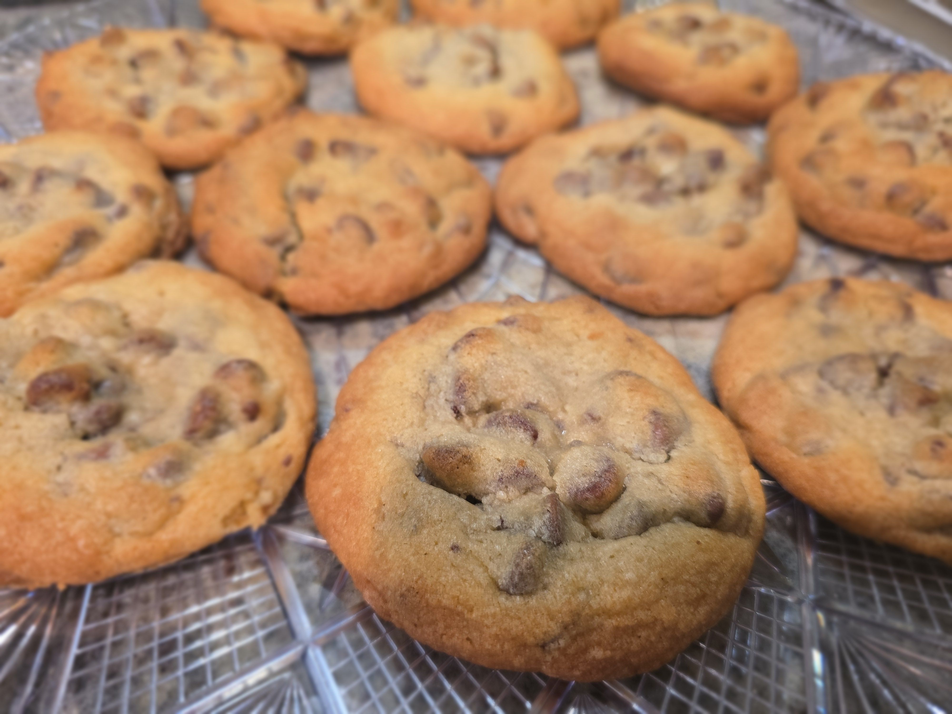 X-Large Chewy Chocolate Chip Cookies - Bestseller