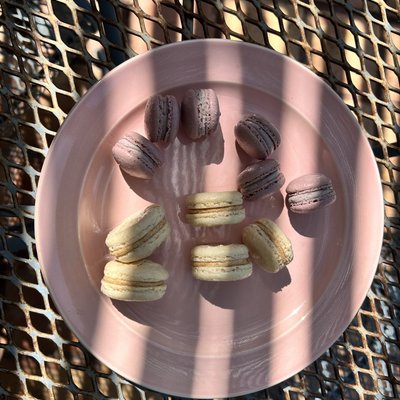 Espresso Macaroon