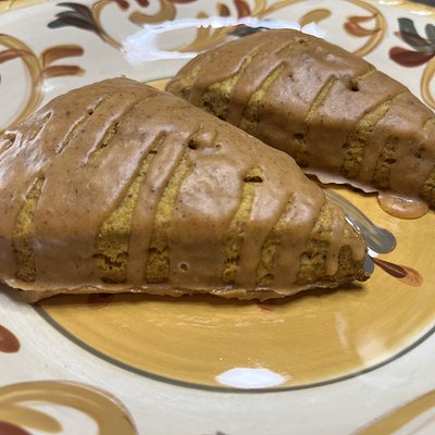 Pumpkin Spice Scones (8)