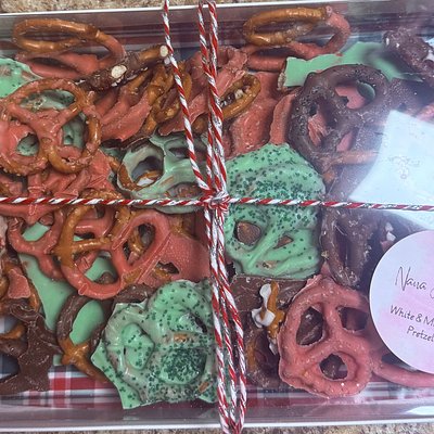 Chocolate Covered Pretzel Crack
