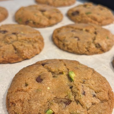 Brown Butter Pistachio Chocolate Chip Cookies
