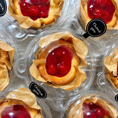 Mini Cherry Cheesecake 