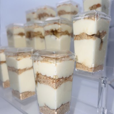 Dozen Banana Pudding