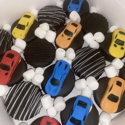 Basic Chocolate Covered Oreos