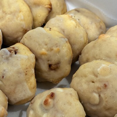 White Chocolate Chip Pecan Ricotta cookies