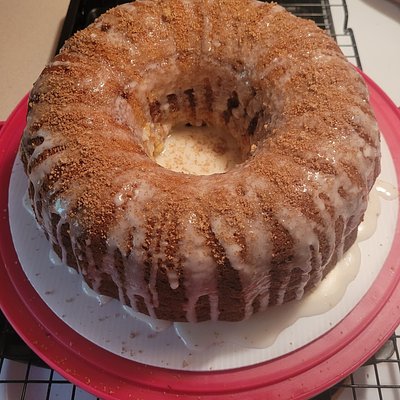 Cinnamon Sugar Bundt Cake 